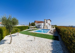 200 m² Villa ∙ 4 bedrooms ∙ 8 guests