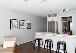 200 Steps to Private Beach! Nice Ground Floor Unit!