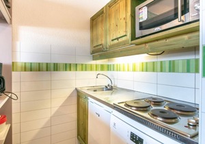 200m from resort center, terrace, balcony, parking, tv, ski locker, 32m², Valmorel