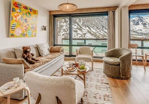 200m from ski slopes, 5th floor, view lake, balcony, tv, ski locker, 64m², Tignes