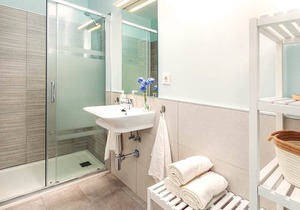 203 Roomy - Apartments Plaza Mayor 35