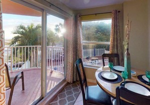 206 - Surf Beach Resort