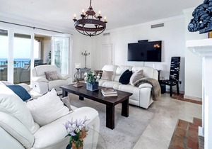 210 m² Apartment ∙ 3 bedrooms ∙ 6 guests