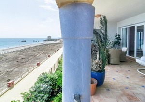 210 m² Apartment ∙ 3 bedrooms ∙ 6 guests