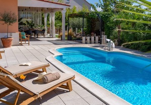 210 m² Villa ∙ 6 bedrooms ∙ 10 guests