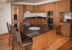 214 m² Condo ∙ 3 bedrooms ∙ 8 guests