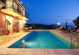 215 m² Villa ∙ 3 bedrooms ∙ 7 guests