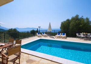 215 m² Villa ∙ 3 bedrooms ∙ 7 guests