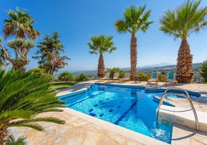 215 m² Villa ∙ 4 bedrooms ∙ 8 guests