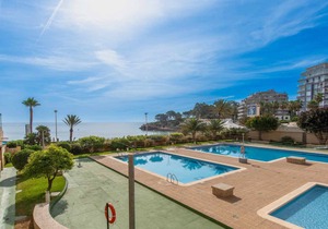 21C VORA 1 bedroom with sea views and wifi