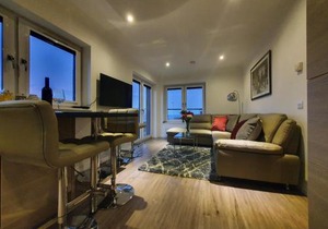 22 Waters Edge Banff