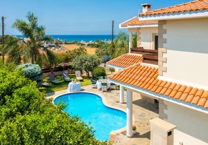 220 m² Villa ∙ 4 bedrooms ∙ 8 guests