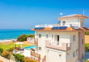 220 m² Villa ∙ 3 bedrooms ∙ 7 guests