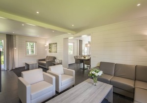 220 m² Bungalow ∙ 6 bedrooms ∙ 12 guests