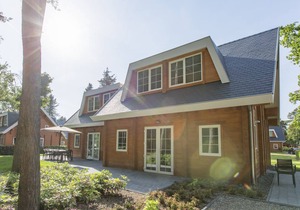 220 m² Bungalow ∙ 6 bedrooms ∙ 12 guests