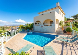 220 m² Villa ∙ 3 bedrooms ∙ 6 guests