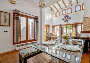 220 m² Villa ∙ 6 bedrooms ∙ 15 guests