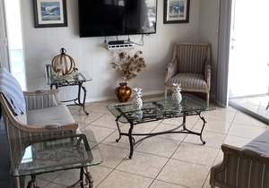 230 Palermo Circle - Spacious 2 story home with screened in porch & pool!