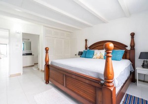232 m² Apartment ∙ 3 bedrooms ∙ 6 guests