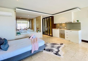 237 Santai - Second floor studio by uHoliday