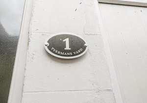 24 Baxtergate