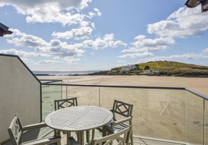 24 Burgh Island Causeway