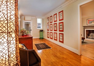 240 m² Apartment ∙ 1 bedroom ∙ 2 guests