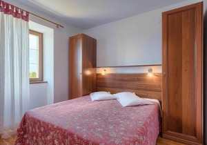 240 m² Villa ∙ 10 bedrooms ∙ 16 guests