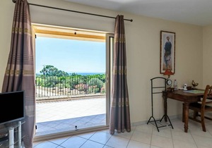 250 m² Villa ∙ 5 bedrooms ∙ 10 guests