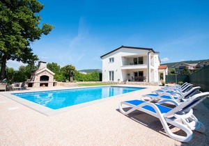250 m² Accommodation ∙ 5 bedrooms ∙ 12 guests