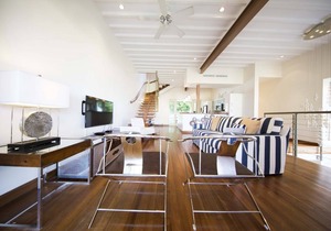 250 m² Apartment ∙ 2 bedrooms ∙ 4 guests