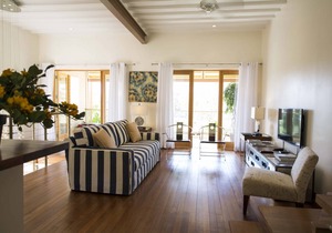 250 m² Apartment ∙ 2 bedrooms ∙ 4 guests