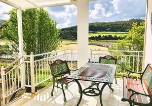 250 m² House ∙ 4 bedrooms ∙ 7 guests