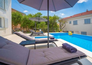 250 m² House ∙ 4 bedrooms ∙ 10 guests