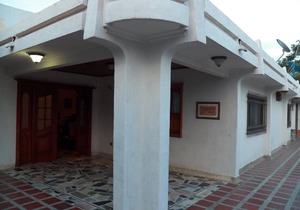 250 m² House ∙ 9 bedrooms ∙ 16 guests