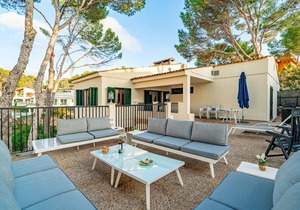 250 m² Villa ∙ 5 bedrooms ∙ 10 guests