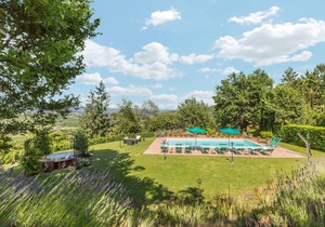 250 m² Villa ∙ 5 bedrooms ∙ 10 guests