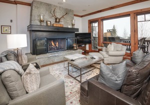 253 m² Condo ∙ 4 bedrooms ∙ 8 guests