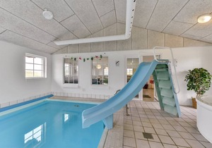 253 m² House ∙ 6 bedrooms ∙ 14 guests