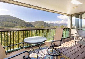 2534 Saints Johns condo