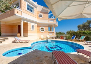 255 m² Villa ∙ 5 bedrooms ∙ 12 guests