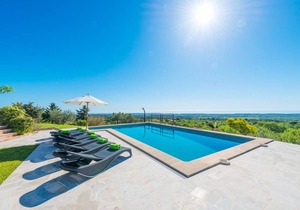 257 m² Villa ∙ 3 bedrooms ∙ 6 guests