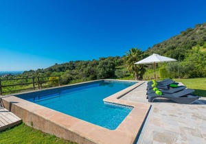 257 m² Villa ∙ 3 bedrooms ∙ 6 guests