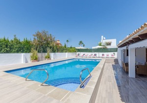 258 m² House ∙ 4 bedrooms ∙ 8 guests