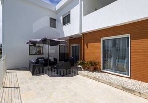 260 m² Villa ∙ 4 bedrooms ∙ 10 guests