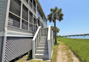 27 Mariners Cay