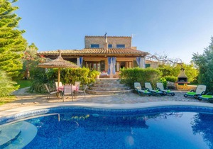 280 m² Villa ∙ 3 bedrooms ∙ 6 guests