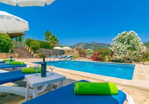 280 m² Villa ∙ 4 bedrooms ∙ 6 guests