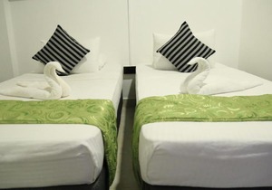 281 Kandy City Hostel & Rooms