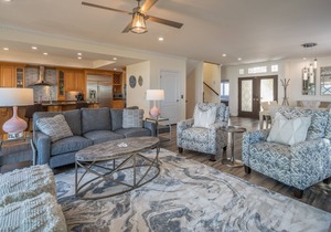 29 Turtle Lane Club: BESTNEST by Beverly Serral OCEANFRONT